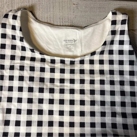 Old Navy Active Powerchill Light Support Top Black & White Bra 4x - Picture 14 of 15